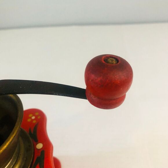 vintage hand painted grinder red with flowers folkart decor kitchen grandma - Picture 7 of 14